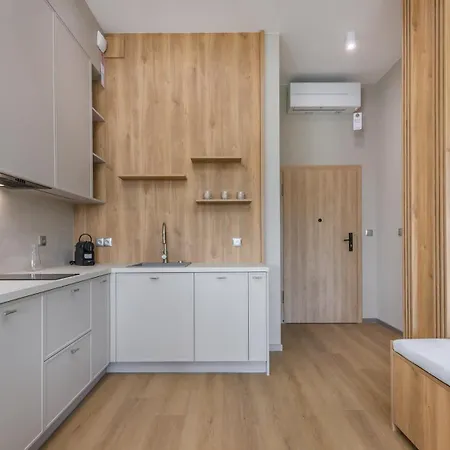 Omega Lake, Sun & Snow Lejlighed *