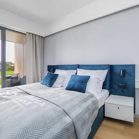 Omega Lake, Sun & Snow * Olsztyn (Warmian-Masurian)