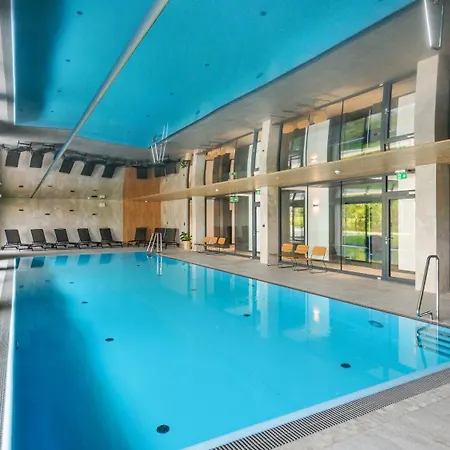 Omega Lake, Sun & Snow