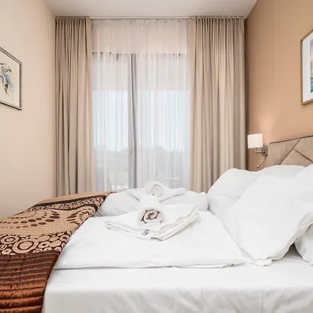 Omega Lake, Sun & Snow *