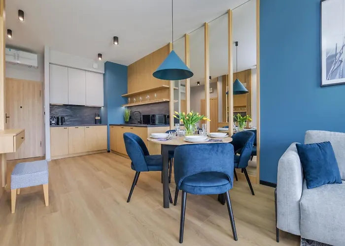 Omega Lake, Sun & Snow Lägenhet