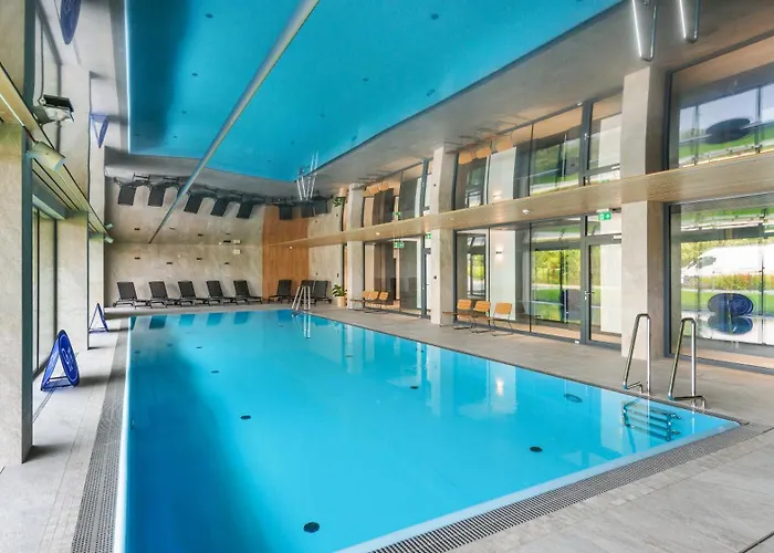 Omega Lake, Sun & Snow