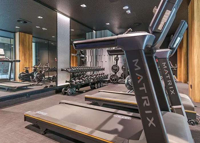 Omega Lake, Sun & Snow