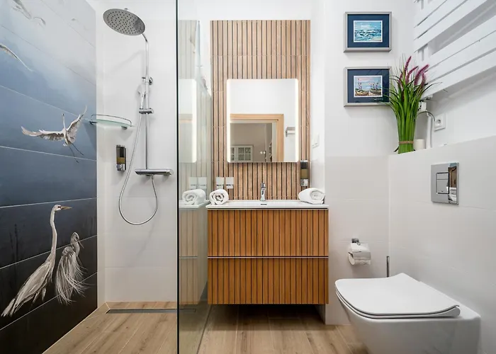 Omega Lake, Sun & Snow Lägenhet